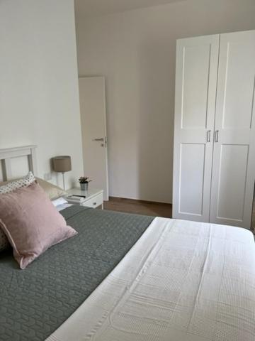 Puccini Apartment Modena Esterno foto